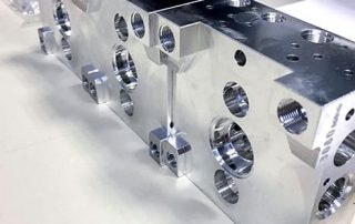 Gratfreie Hydraulikzylinder für Steuerungstechnik